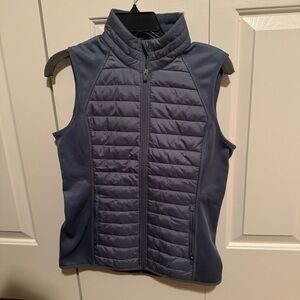 Eddie Bauer half puffer vest